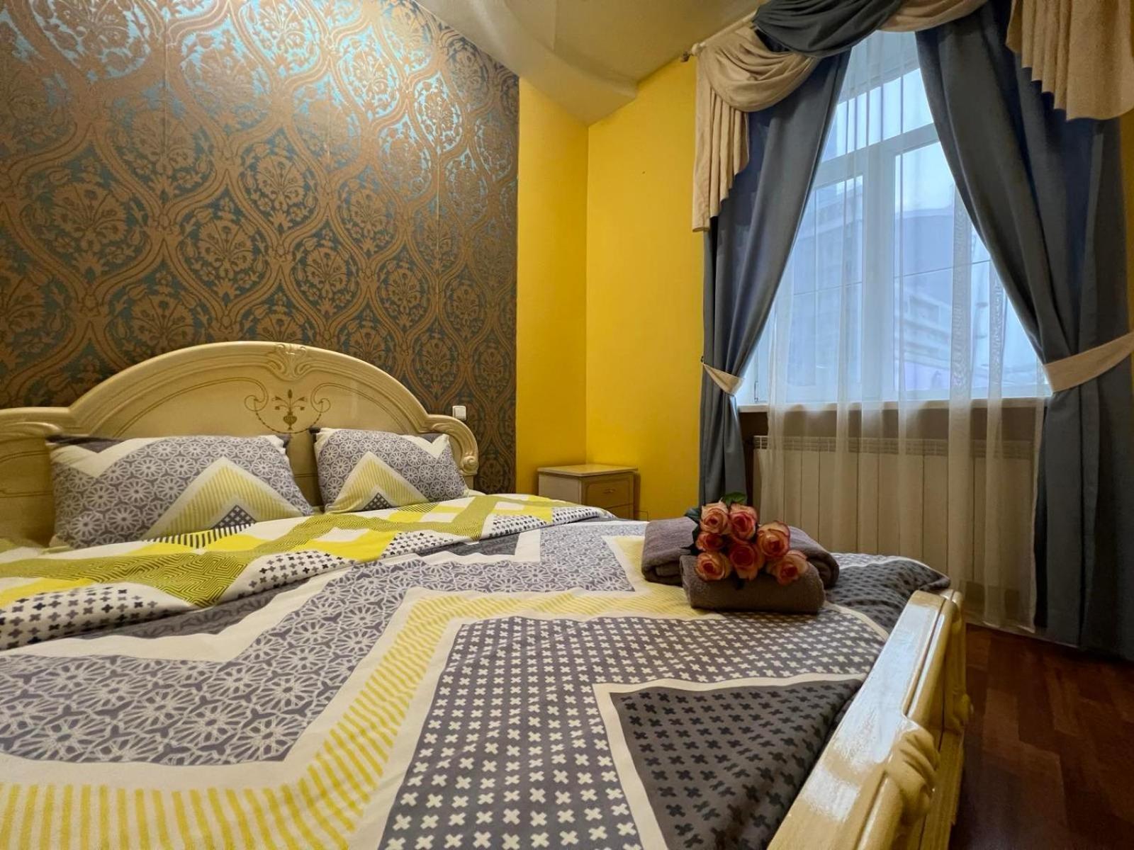 Apartment Near Gulliver Киев Экстерьер фото