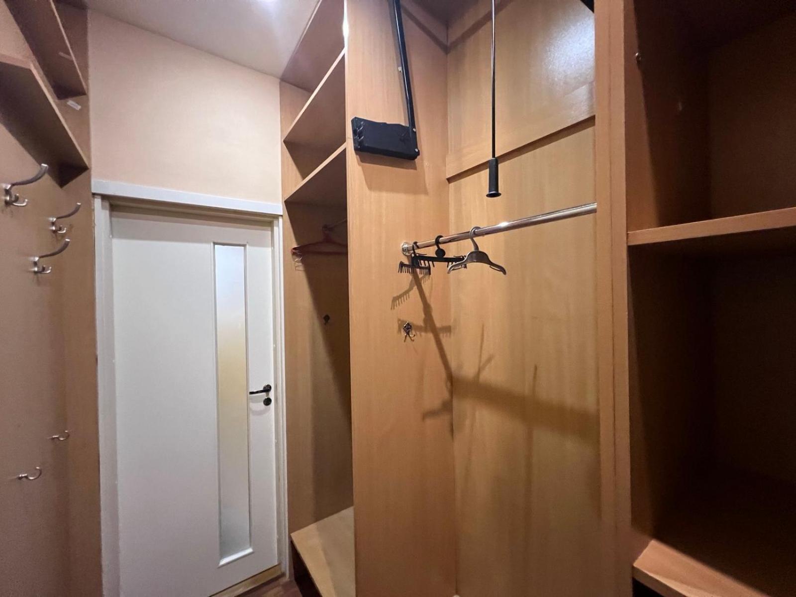Apartment Near Gulliver Киев Экстерьер фото