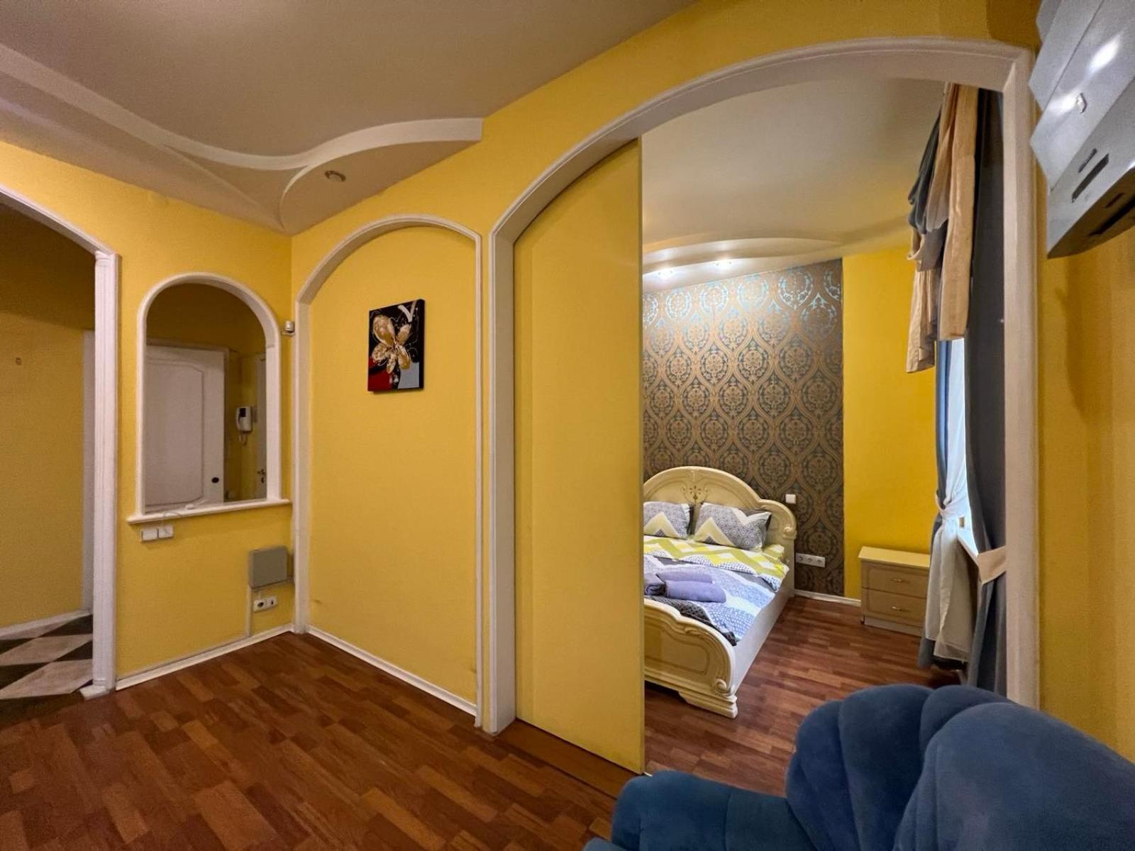 Apartment Near Gulliver Киев Экстерьер фото